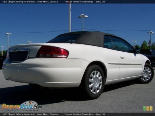 2004 chrysler sebring limited convertible 2-door 2.7l