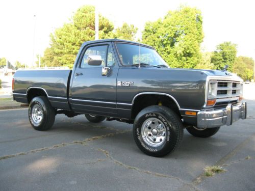 1987 dodge ram w100 4x4 318 v8 short bed 4 speed manual transmission granny low