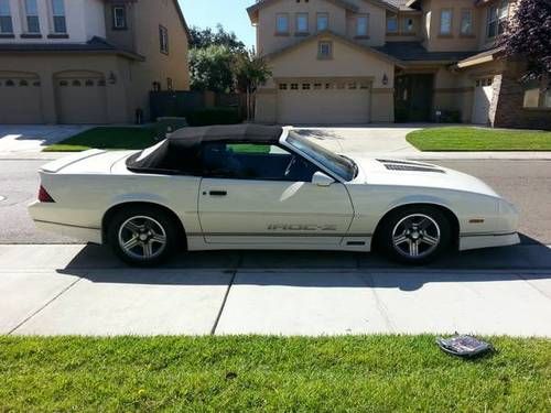 1989 chevy iroc z camaro convertible / z28