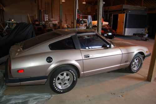 Datsun nissan 1983 280 zx turbo 2+2 tt all original, a great runner.