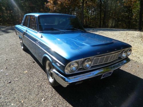 1964 Ford Fairlane, 2 door Sedan, 301ci, Model 31, SHOW QUALITY, US $24,900.00, image 2