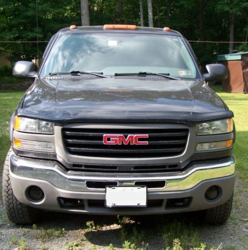 2004 gmc sierra 2500 hd base extended cab pickup 4-door 6.0l