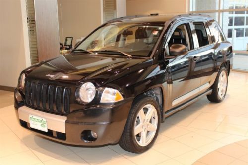 Limited leather heated seats boston accoustics 4wd keyless pkg 26f alloys