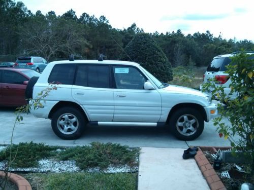 2000 toyota rav4 base sport utility 4-door 2.0l
