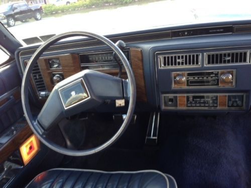 1983 Cadillac Coupe DeVille Patriot Edition, US $5,000.00, image 15
