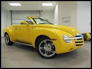 05 chevy ssr, 1sb, clean carfax, service records, very clean, convertible