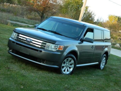 2010 ford flex se 3.5l 3rd row seat new tires mp3 abs rear parking sensors l@@@k