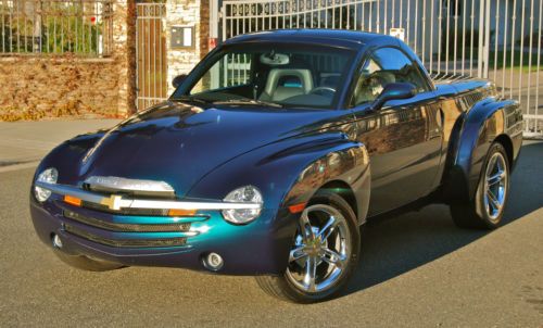 2005 chevrolet ssr, 6.0 v8, full leather, aqua blur metallic, 19,700 miles