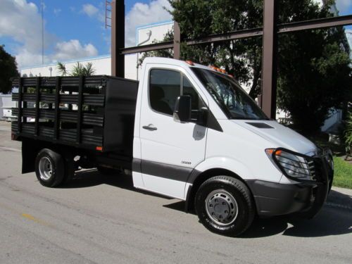 2008 freightliner / mercedes benz 3500 dually 9&#039; flatbed stake side truck