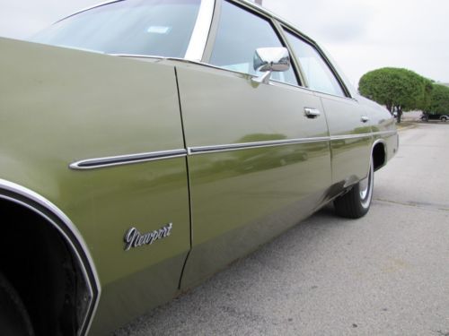 1975 CHRYSLER NEWPORT, image 4