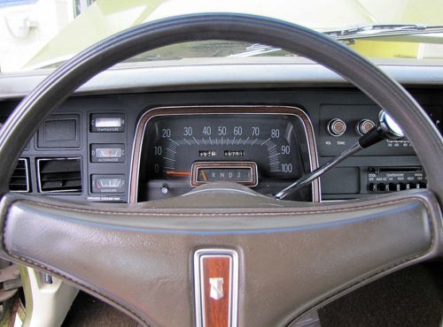1975 CHRYSLER NEWPORT, image 11