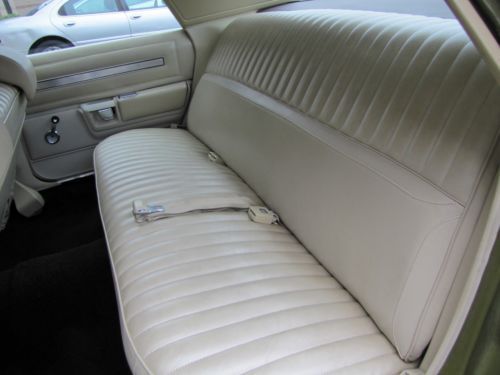 1975 CHRYSLER NEWPORT, image 13