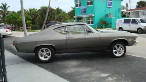 Gorgeous 1968 chevelle custom 2 door coupe