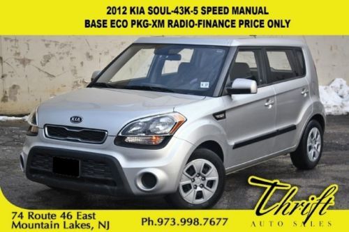 2012 kia soul-43k-5 speed manual-base eco pkg-xm radio-finance price only