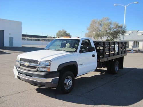 2004 chevy 3500 dually stakebed