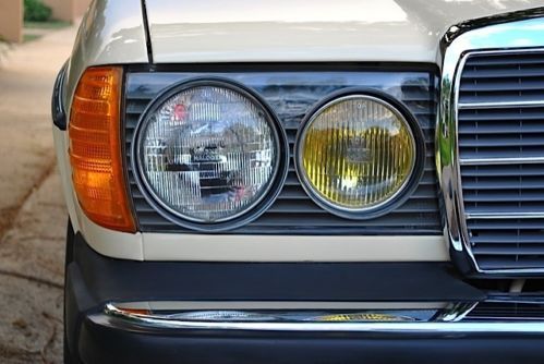 1984 mercedes-benz 300td base wagon 4-door 3.0l