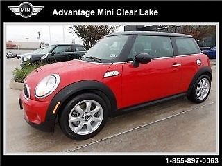 Cooper s panoramic roof 6 speed manual cold weather bluetooth phone usb aux