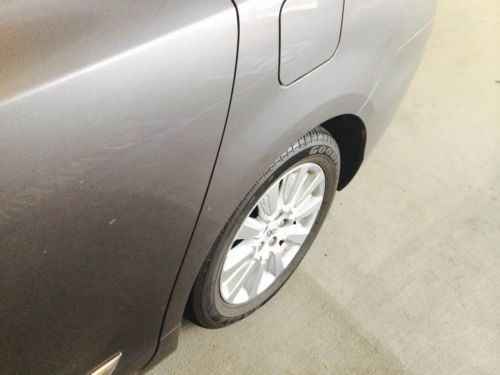 2011 Toyota Sienna XLE Mini Passenger Van 5-Door 3.5L 11707 Miles Fully Loaded, image 4