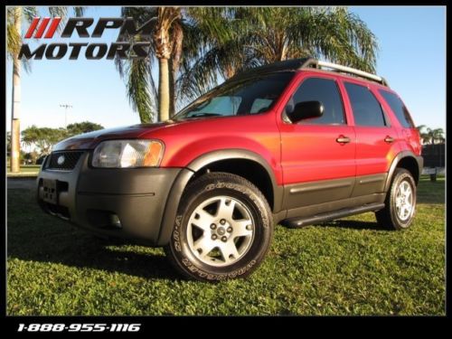 Ford escape xlt loaded super nice and clean no accidents warranty included