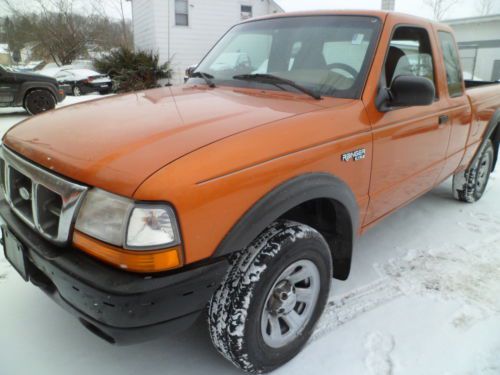2000 ford ranger xlt 4x4 4door supercab 3 liter 6cylinder w/airconditioning