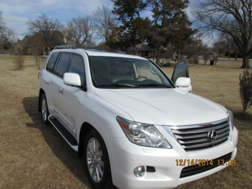 2008 lx570 awd luxury pkg, navigation, levinson, one owner/ non smoker, all ser