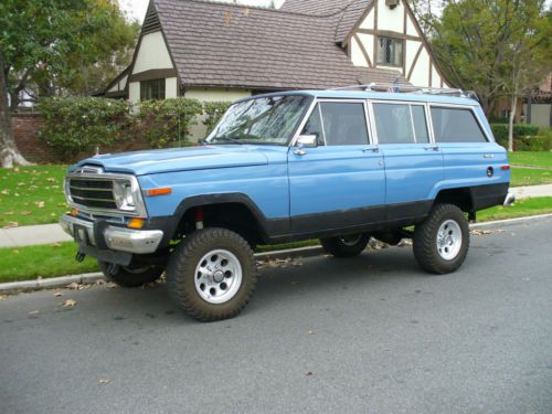 Clean california rust free jeep grand wagoneer 4x4  runs and drives great