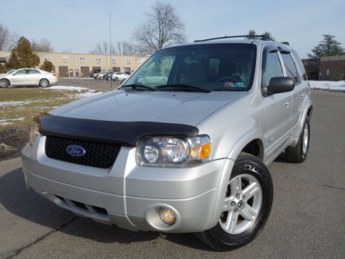 Ford escape hybrid 4wd gas saver clean free autocheck no reserve