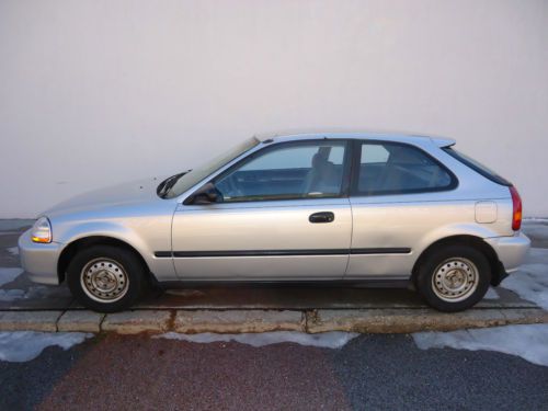 1996 HONDA CIVIC HATCH BACK DX  5 SPEED MANUAL WITH A/C, image 18