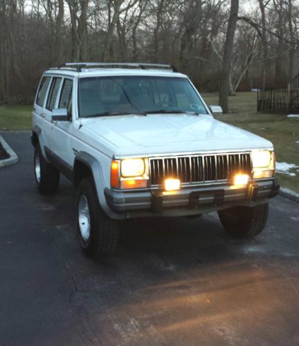 1991 jeep cherokee laredo sport utility 4-door 4.0l