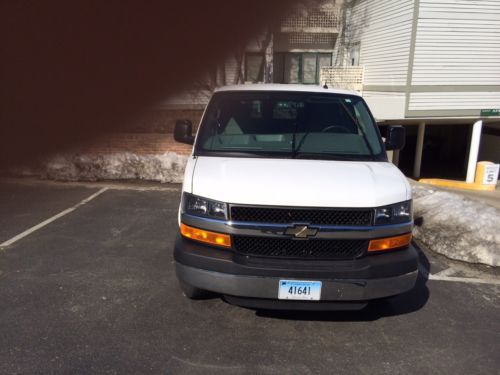 Super clean 15 passenger white van only 15k miles