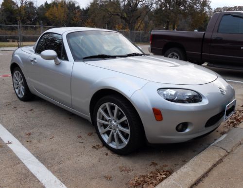 2008 mazda mx-5 miata grand touring convertible 2-door 2.0l