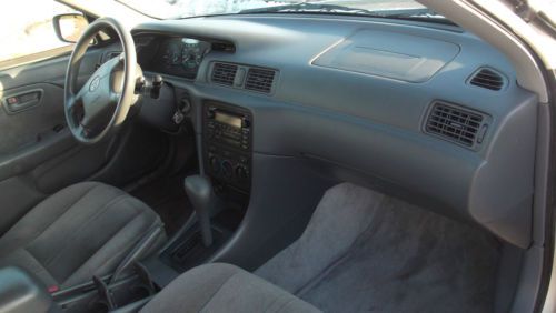 2001 Toyota Camry CE 4 DOOR 4 CLY. (LOW LOW MILES 52K), image 7