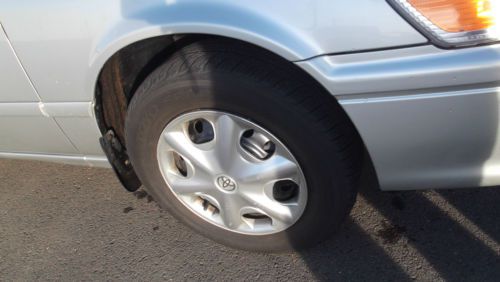 2001 Toyota Camry CE 4 DOOR 4 CLY. (LOW LOW MILES 52K), image 16