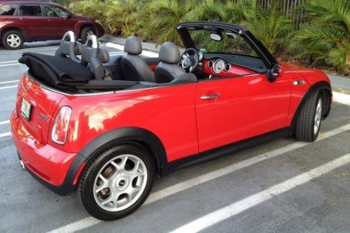 2007 Mini Cooper S Convertible 2-Door 1.6L, image 4