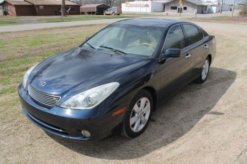 2005 lexus es 330  excellent condition  blue in color  navigation   loaded power