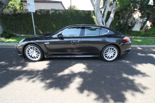 2010 porsche panamera s hatchback 4-door 4.8l