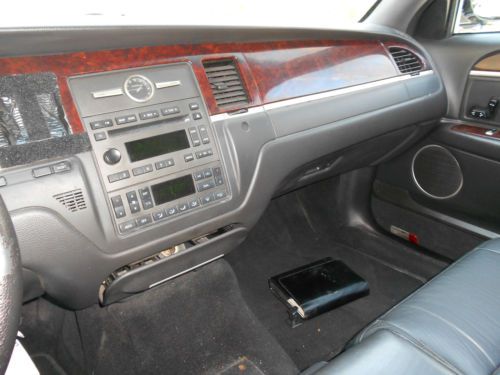 2007 Lincoln Town Car Signature Limited Sedan 4-Door 4.6L, US $5,499.00, image 17