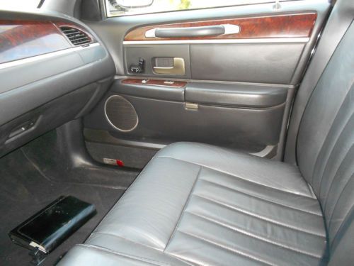 2007 Lincoln Town Car Signature Limited Sedan 4-Door 4.6L, US $5,499.00, image 18