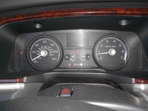 2007 Lincoln Town Car Signature Limited Sedan 4-Door 4.6L, US $5,499.00, image 19