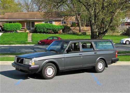 &#039;92 240 wagon  recent exhaust  rust free  great runner  53 photos  no reserve
