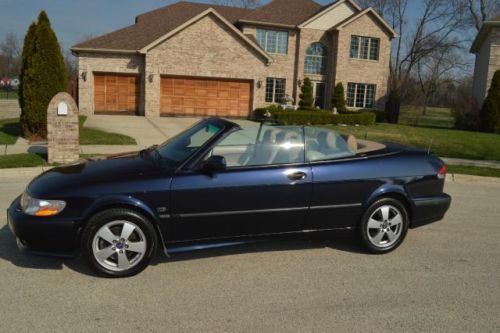Saab 9-3 convertible,low miles, automatic, very sharp. nice color combo. clean
