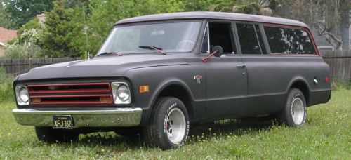 1968 chevrolet 3 door suburban, yup that&#039;s right 3 doors.