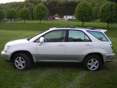 2001 lexus rx300 sport utility 4-door 3.0l awd fully loaded