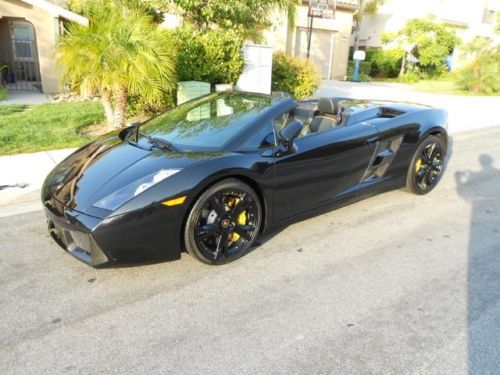 Gallardo spyder! e gear! triple black! yellow calipers!