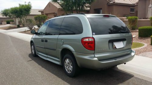 2004 handicap mobility van