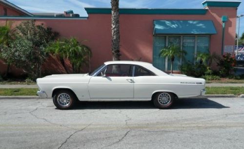 1966 ford fairlane 500 xl, 302, power steering, a/c, gt wheels with  red lines