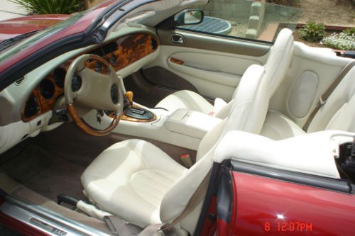 1999 Jaguar XK8 Base Convertible 2-Door 4.0L, image 3