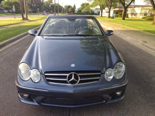 2007 mercedes-benz clk550 convertible 2-door 5.5l super clean excellent a+