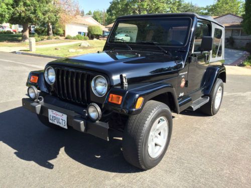 2001 jeep wrangler sahara 4x4, new paint, interior, serviced, must see