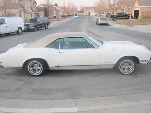 1968 buick riviera base hardtop 2-door 7.0l